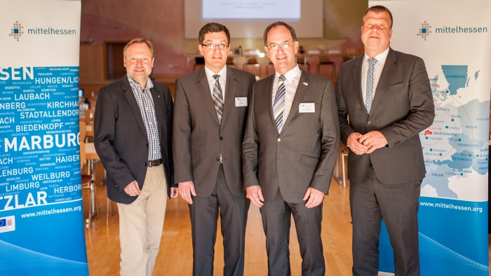 Der Vorstand des Vereins Mittelhessen nach seiner Wahl 2017 in Romrod (von links): Dr. Frank Schmidt, Heiko Stock, Dr. Christoph Ullrich, Dr. Lars Witteck - es fehlen: Annegret Puttkammer, Klaus Rohletter, Gunter Schneider