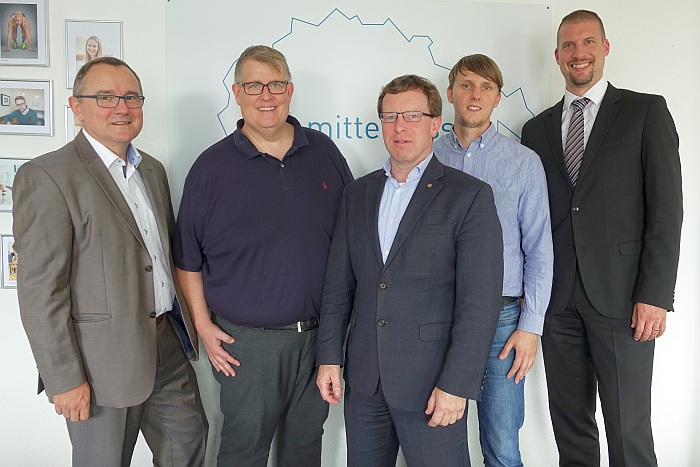 Dr. Rainer Waldschmidt (HTAI), Jens Ihle (Regionalmanagement Mittelhessen), Dr. John Gatto, Christian Piterek (Regionalmanagement Mittelhessen), Dr. David Eckensberger (HTAI) (von links nach rechts, Foto: Manuel Heinrich)